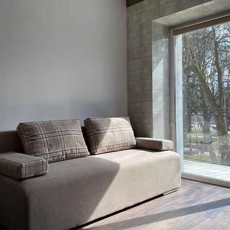 Park Apartment Vinnitsja Eksteriør billede